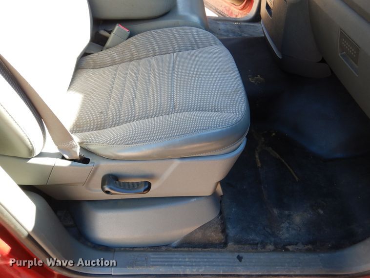 image for item DE4048 2007 Dodge Ram 1500 Quad Cab pickup truck