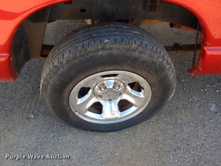 image for item DE4048 2007 Dodge Ram 1500 Quad Cab pickup truck