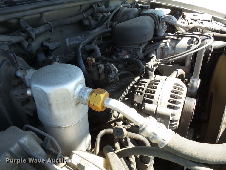 image for item DE7963 2004 Chevrolet Blazer SUV