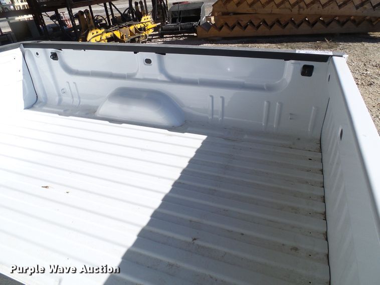 image for item DG5504 2019 GMC Sierra pickup truck bed