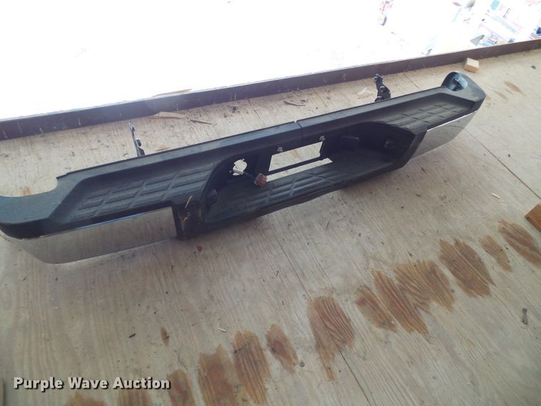 image for item DG5504 2019 GMC Sierra pickup truck bed