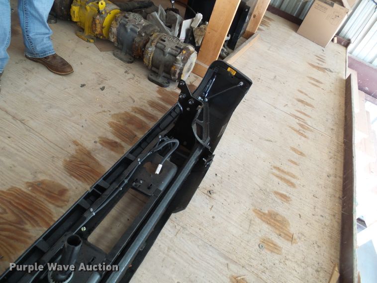 image for item DG5504 2019 GMC Sierra pickup truck bed