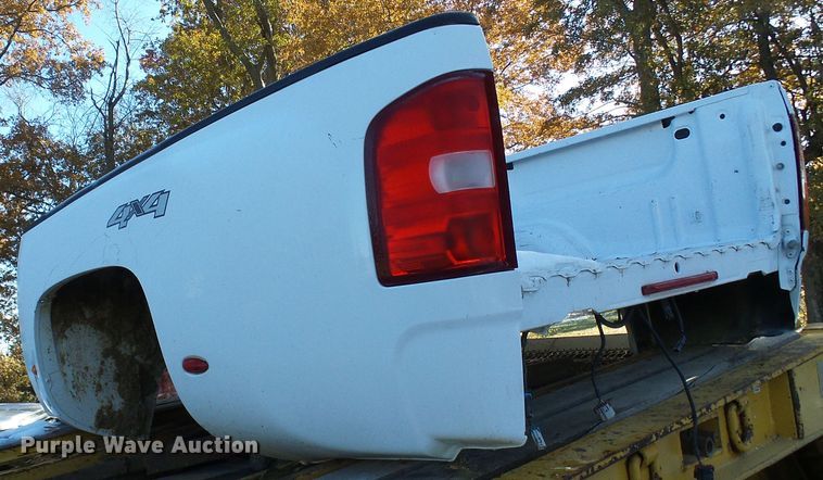 image for item DG5505 2011 Chevrolet Silverado pickup truck bed