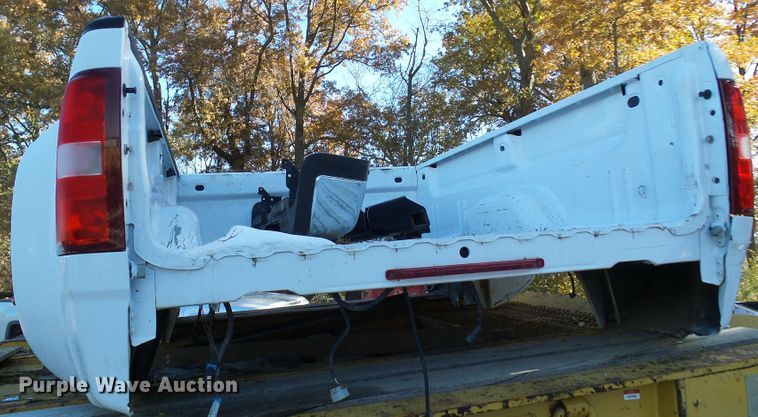 image for item DG5505 2011 Chevrolet Silverado pickup truck bed