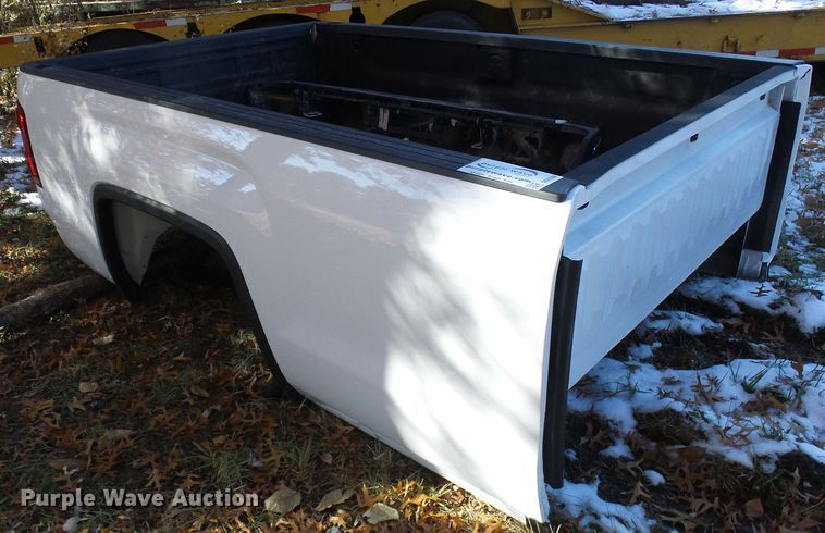 image for item DG5506 2019 GMC Sierra pickup truck bed