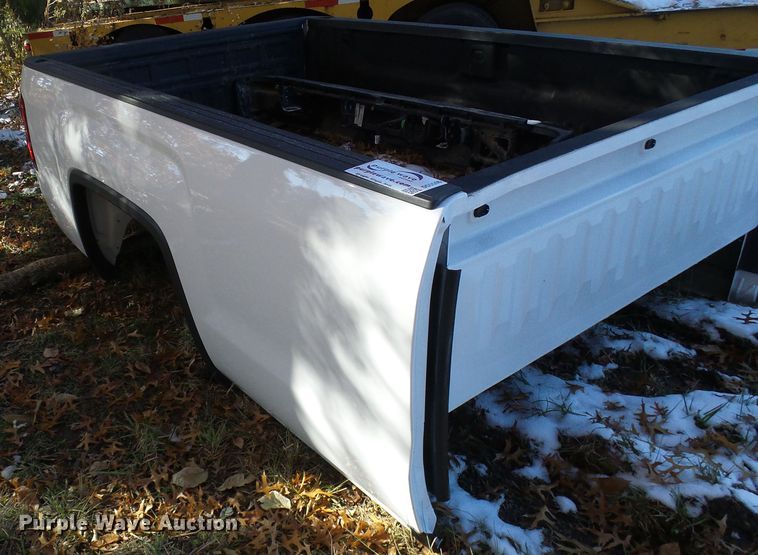 image for item DG5506 2019 GMC Sierra pickup truck bed
