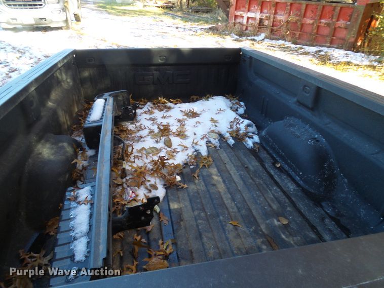 image for item DG5506 2019 GMC Sierra pickup truck bed