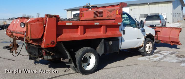 image for item DG5873 2002 Ford F550 dump truck