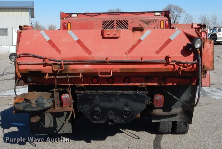 image for item DG5873 2002 Ford F550 dump truck