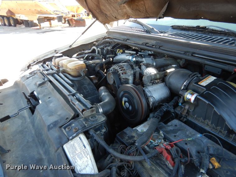 image for item DG5873 2002 Ford F550 dump truck