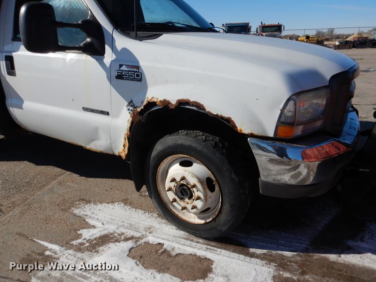 image for item DG5873 2002 Ford F550 dump truck