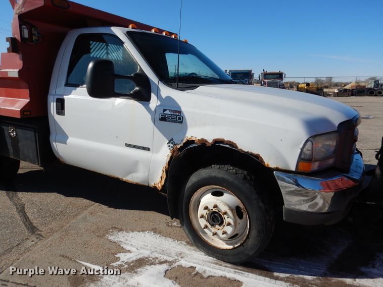 image for item DG5873 2002 Ford F550 dump truck