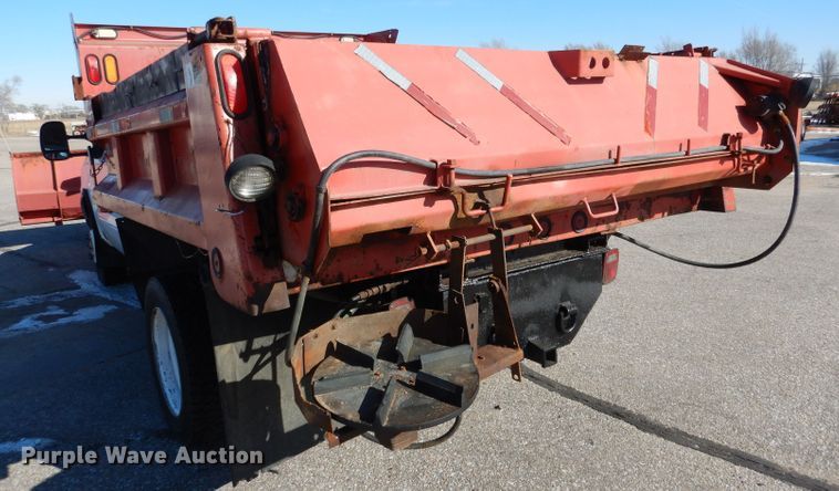 image for item DG5873 2002 Ford F550 dump truck