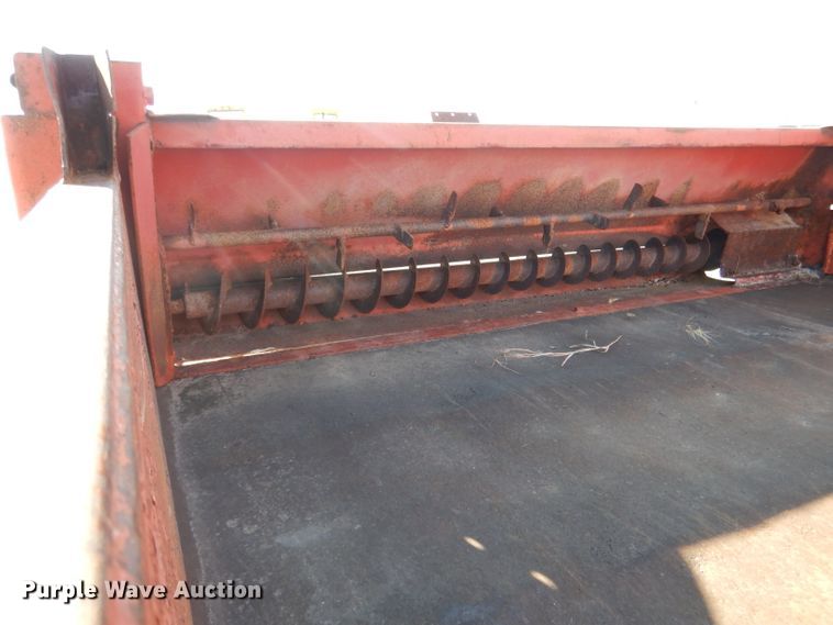 image for item DG5873 2002 Ford F550 dump truck