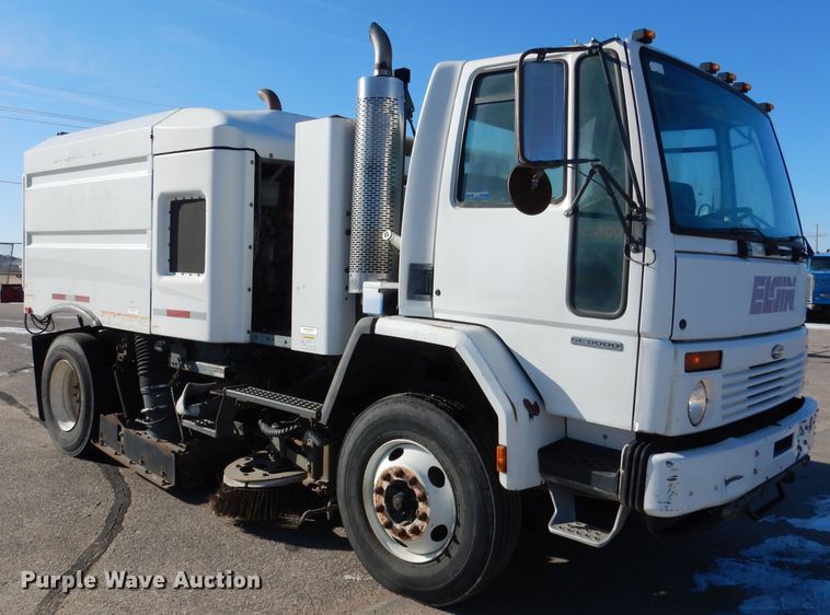 image for item DG5874 2003 Sterling SC8000 street sweeper truck