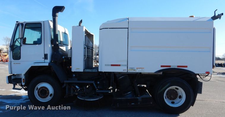 image for item DG5874 2003 Sterling SC8000 street sweeper truck