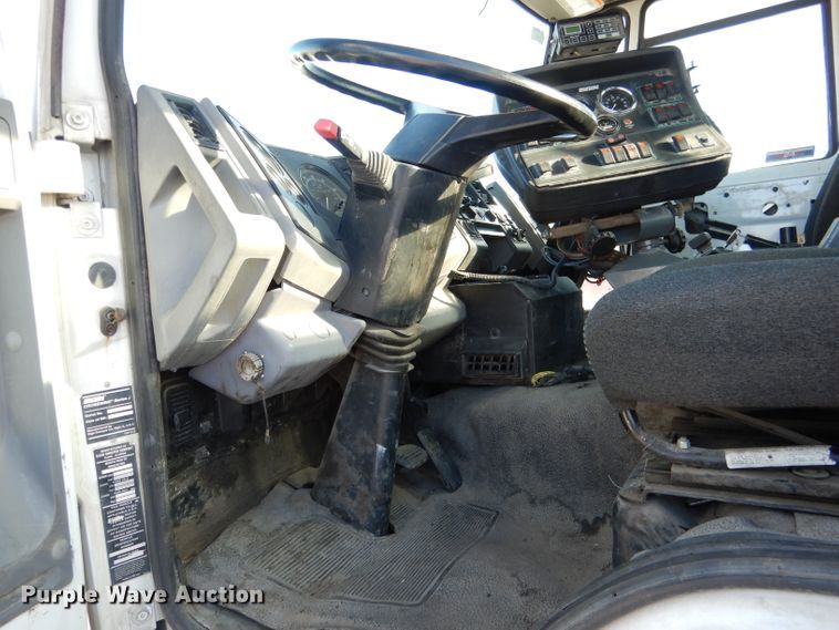 image for item DG5874 2003 Sterling SC8000 street sweeper truck