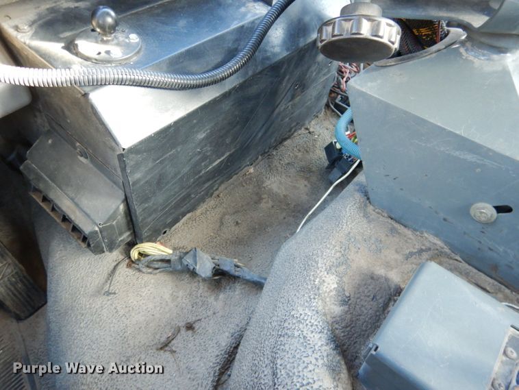 image for item DG5874 2003 Sterling SC8000 street sweeper truck