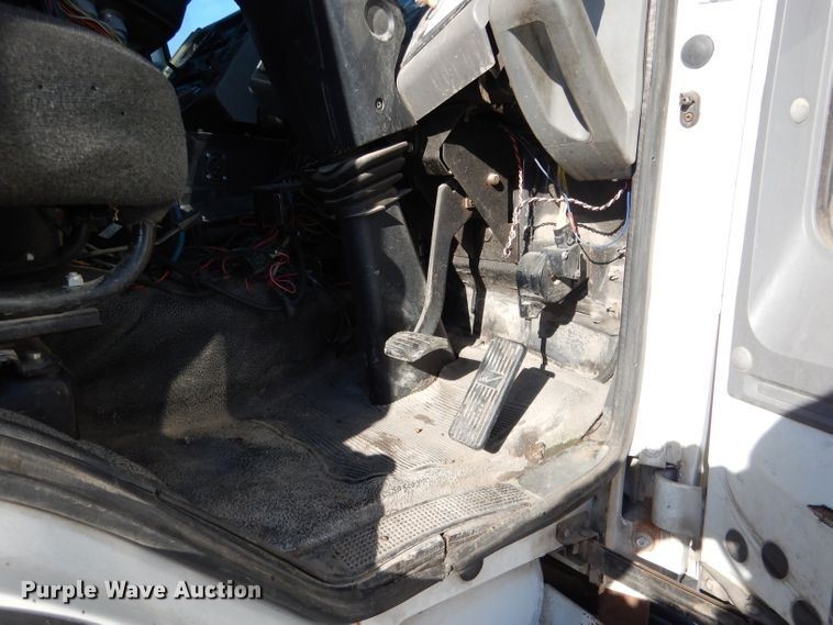 image for item DG5874 2003 Sterling SC8000 street sweeper truck