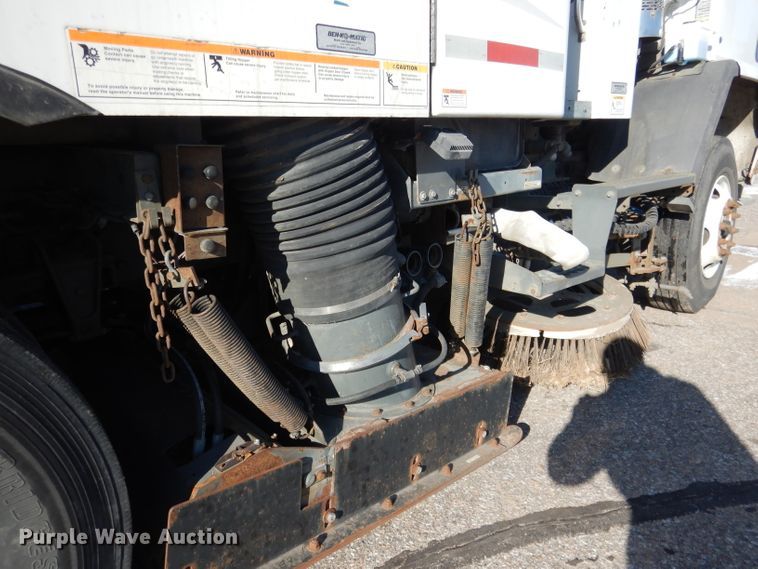 image for item DG5874 2003 Sterling SC8000 street sweeper truck