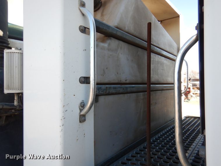 image for item DG5874 2003 Sterling SC8000 street sweeper truck