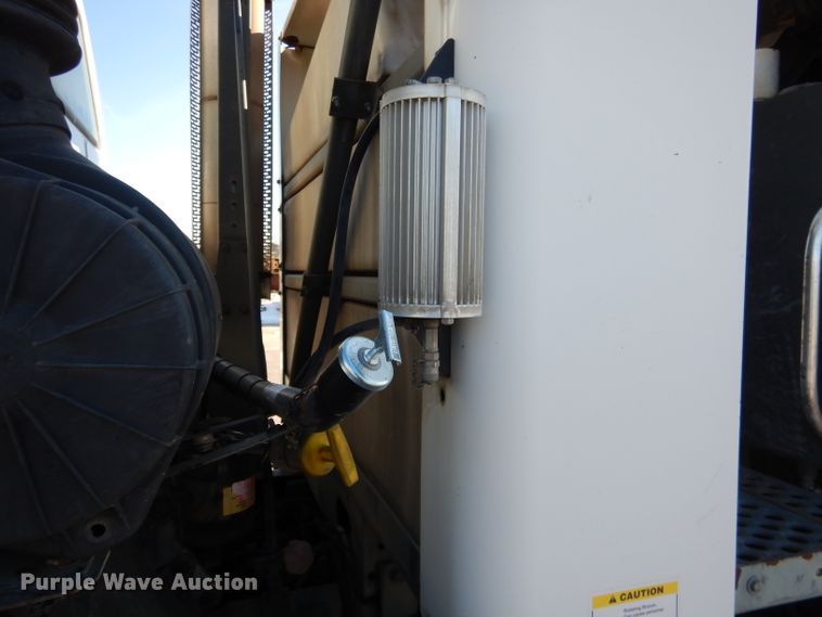 image for item DG5874 2003 Sterling SC8000 street sweeper truck