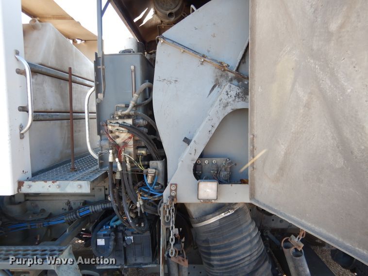 image for item DG5874 2003 Sterling SC8000 street sweeper truck