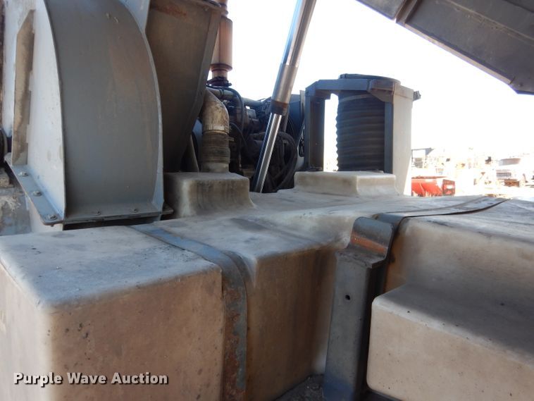 image for item DG5874 2003 Sterling SC8000 street sweeper truck