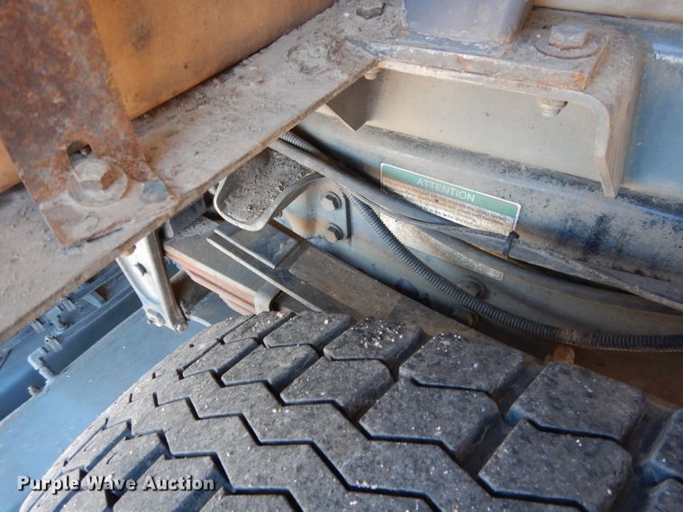 image for item DG5874 2003 Sterling SC8000 street sweeper truck