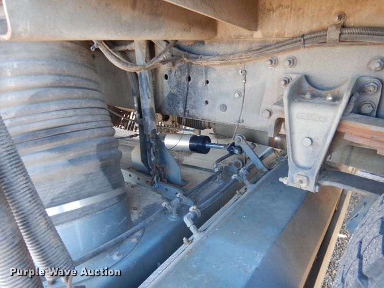 image for item DG5874 2003 Sterling SC8000 street sweeper truck