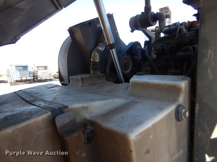 image for item DG5874 2003 Sterling SC8000 street sweeper truck