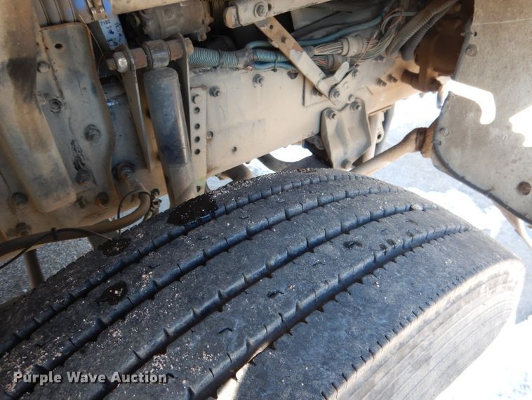 image for item DG5874 2003 Sterling SC8000 street sweeper truck