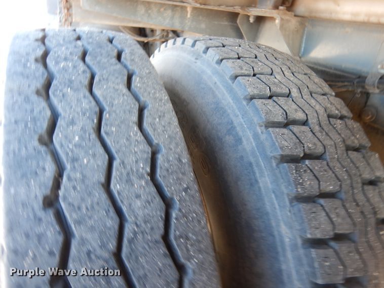 image for item DG5874 2003 Sterling SC8000 street sweeper truck