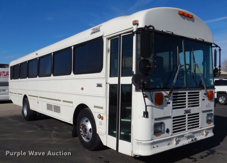 image for item DG5877 2005 Thomas Saf-T-Liner MVP EF school bus