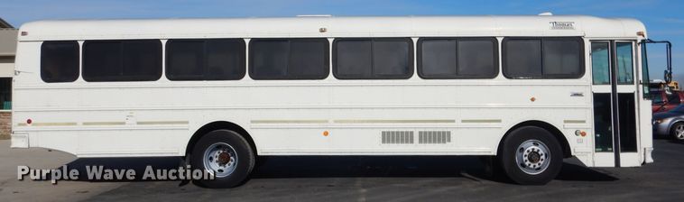 image for item DG5877 2005 Thomas Saf-T-Liner MVP EF school bus