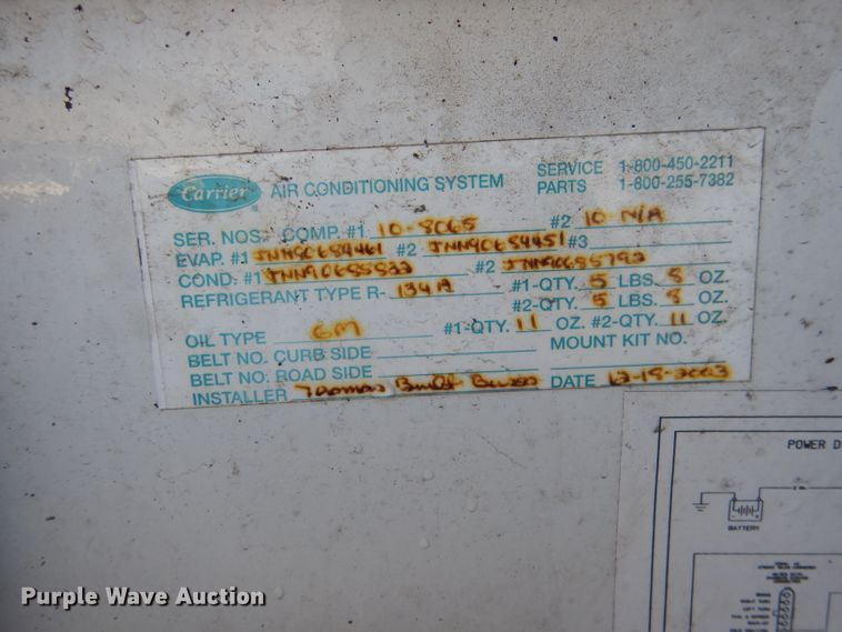 image for item DG5877 2005 Thomas Saf-T-Liner MVP EF school bus