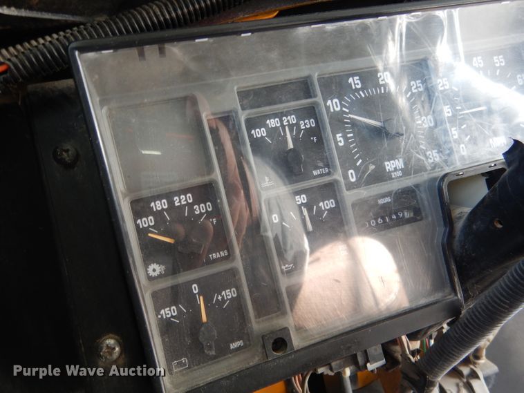 image for item DG5878 2001 Blue Bird 3800 school bus