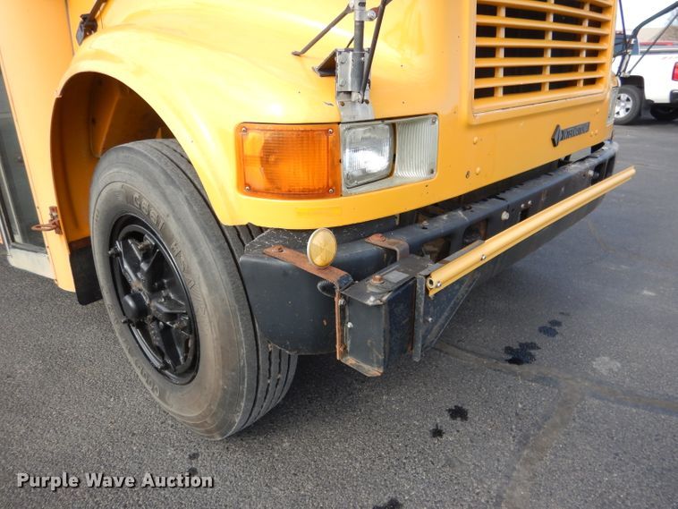 image for item DG5878 2001 Blue Bird 3800 school bus