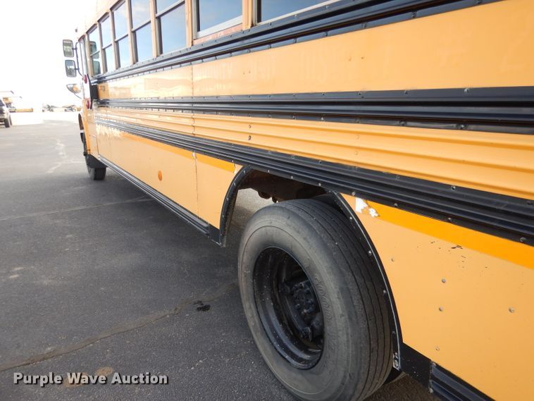 image for item DG5878 2001 Blue Bird 3800 school bus