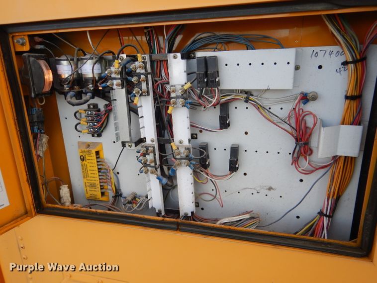 image for item DG5878 2001 Blue Bird 3800 school bus