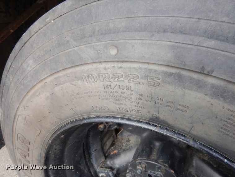 image for item DG5878 2001 Blue Bird 3800 school bus