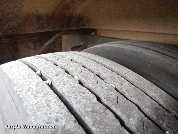 image for item DG5878 2001 Blue Bird 3800 school bus