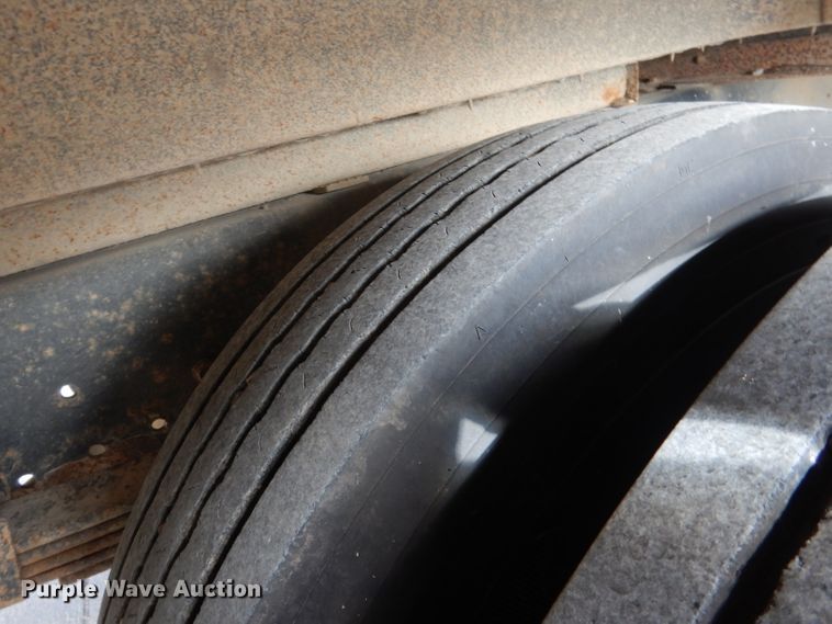 image for item DG5878 2001 Blue Bird 3800 school bus