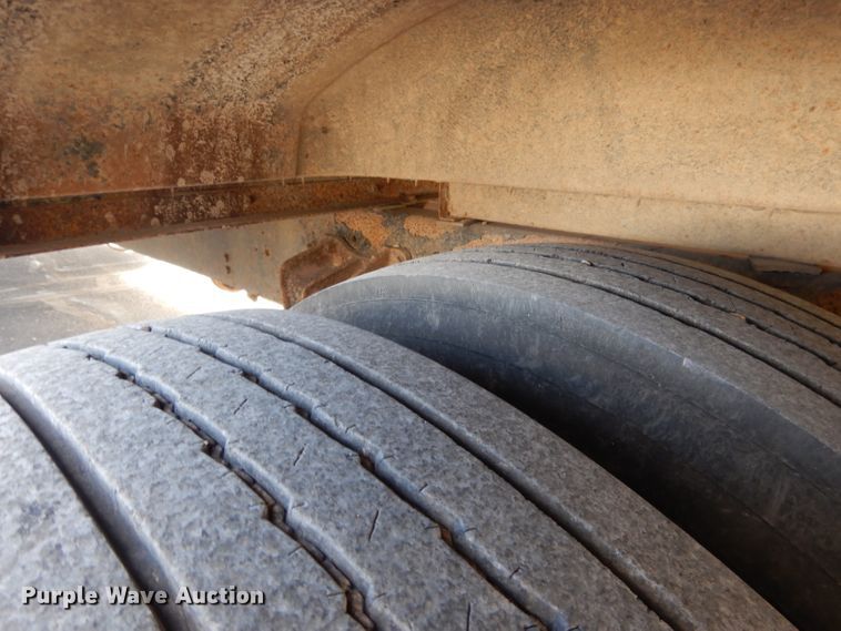 image for item DG5878 2001 Blue Bird 3800 school bus