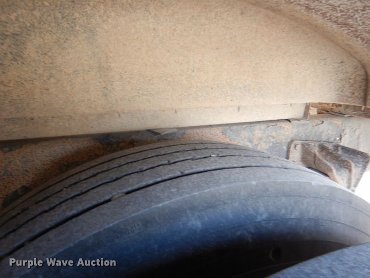 image for item DG5878 2001 Blue Bird 3800 school bus