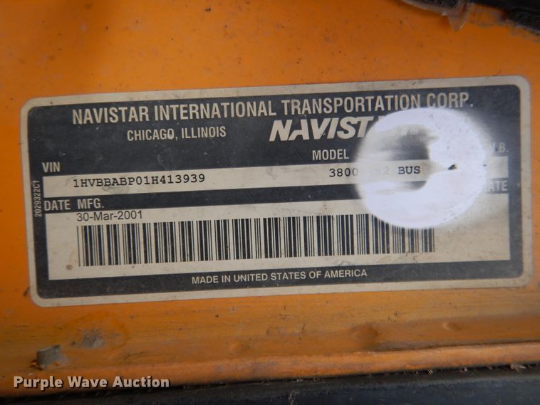 image for item DG5878 2001 Blue Bird 3800 school bus