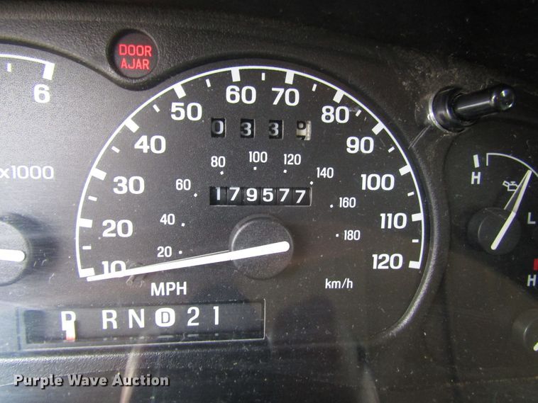 image for item DG6666 2000 Ford Explorer SUV