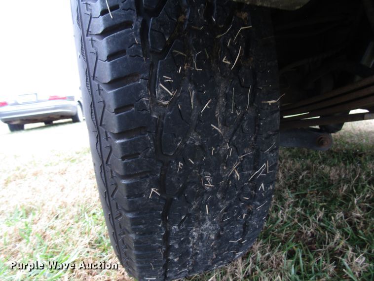 image for item DG6666 2000 Ford Explorer SUV