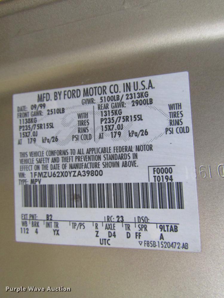 image for item DG6666 2000 Ford Explorer SUV