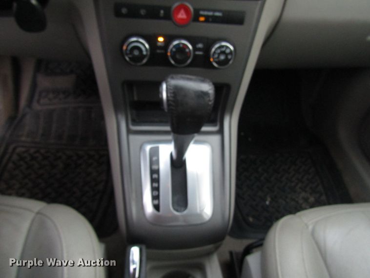 image for item DG6743 2008 Saturn Vue SUV